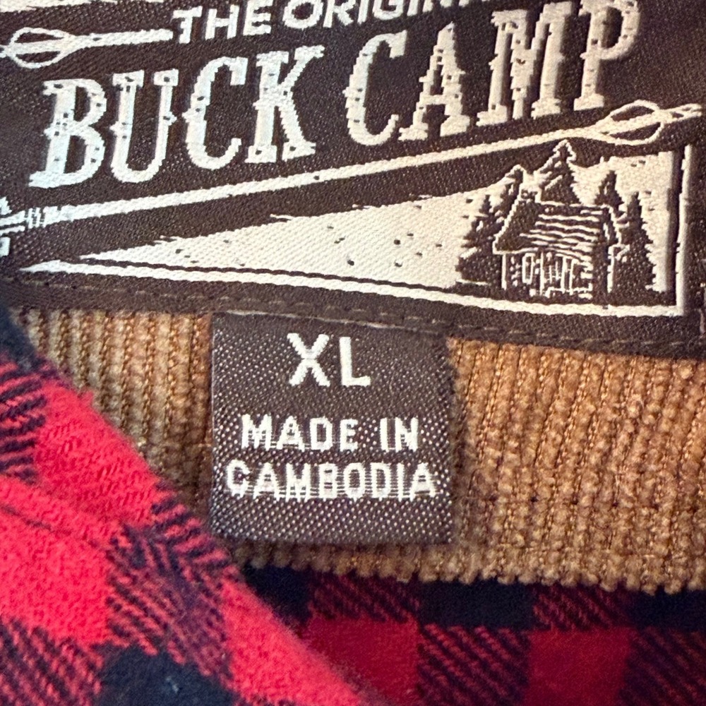 Legendary Whitetails Buck Camp Flannel Shirt Mens XL Red Black Buffalo Plaid - Picture 5 of 6